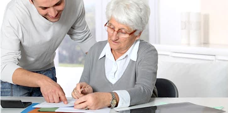 присмотр и уход за родственниками